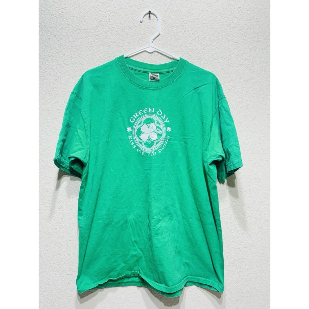 Vintage Green Day Shirt Mens Large Green Kiss Me Im Punk Clover Graphic Band Y2k